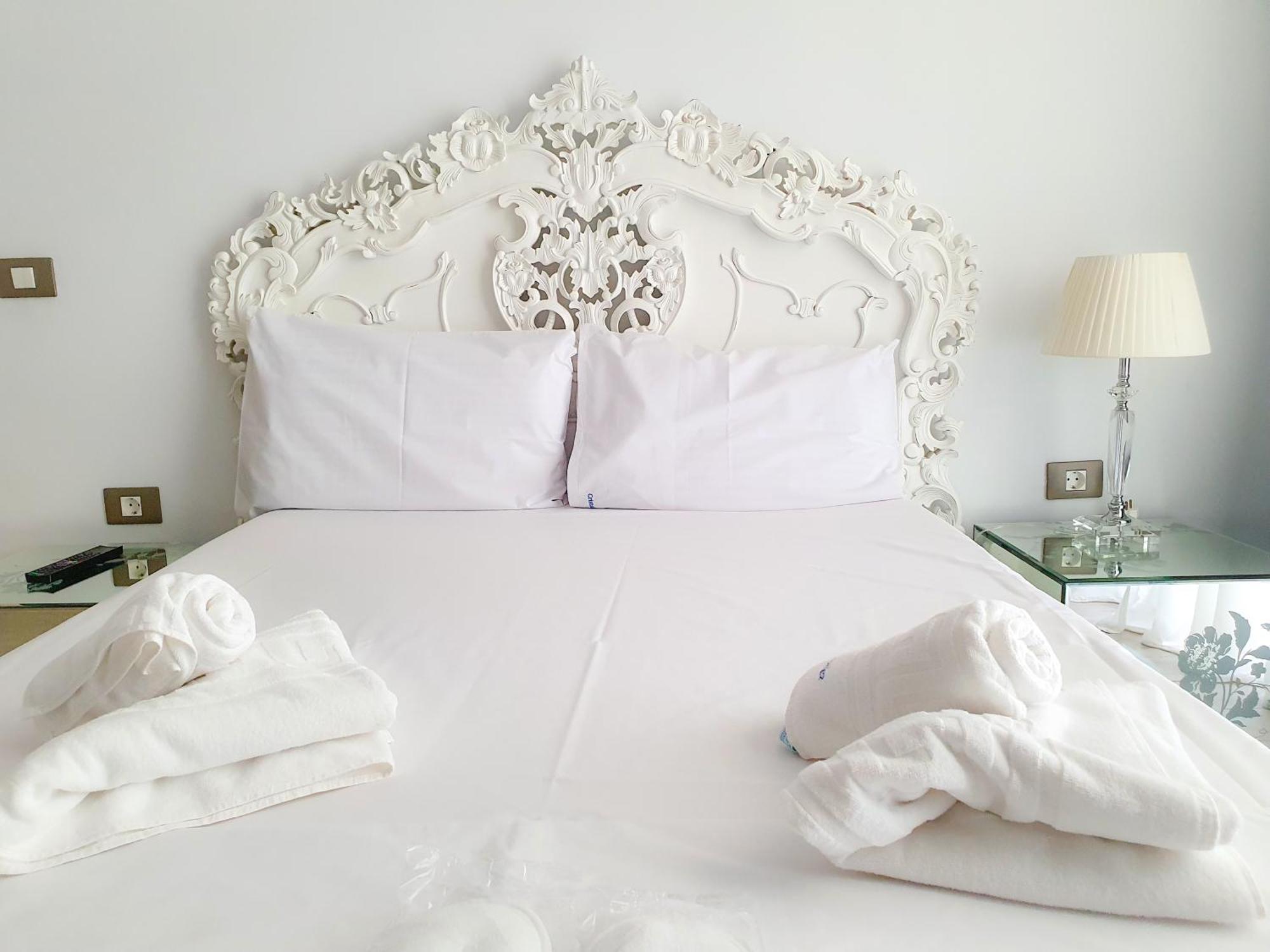 Rebeq Aparthotel Alezzi Beach Navodari Phòng bức ảnh