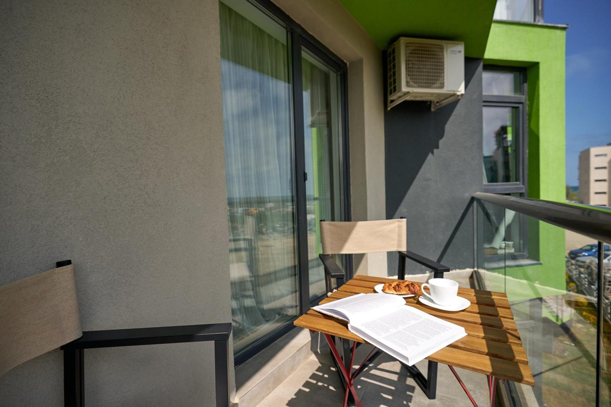 Rebeq Aparthotel Alezzi Beach Navodari Phòng bức ảnh